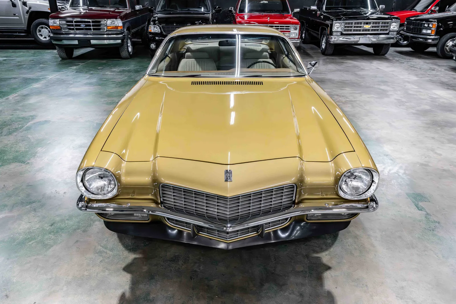 1970-Chevrolet-Camaro-Autumn Gold Poly-508917-40.jpg